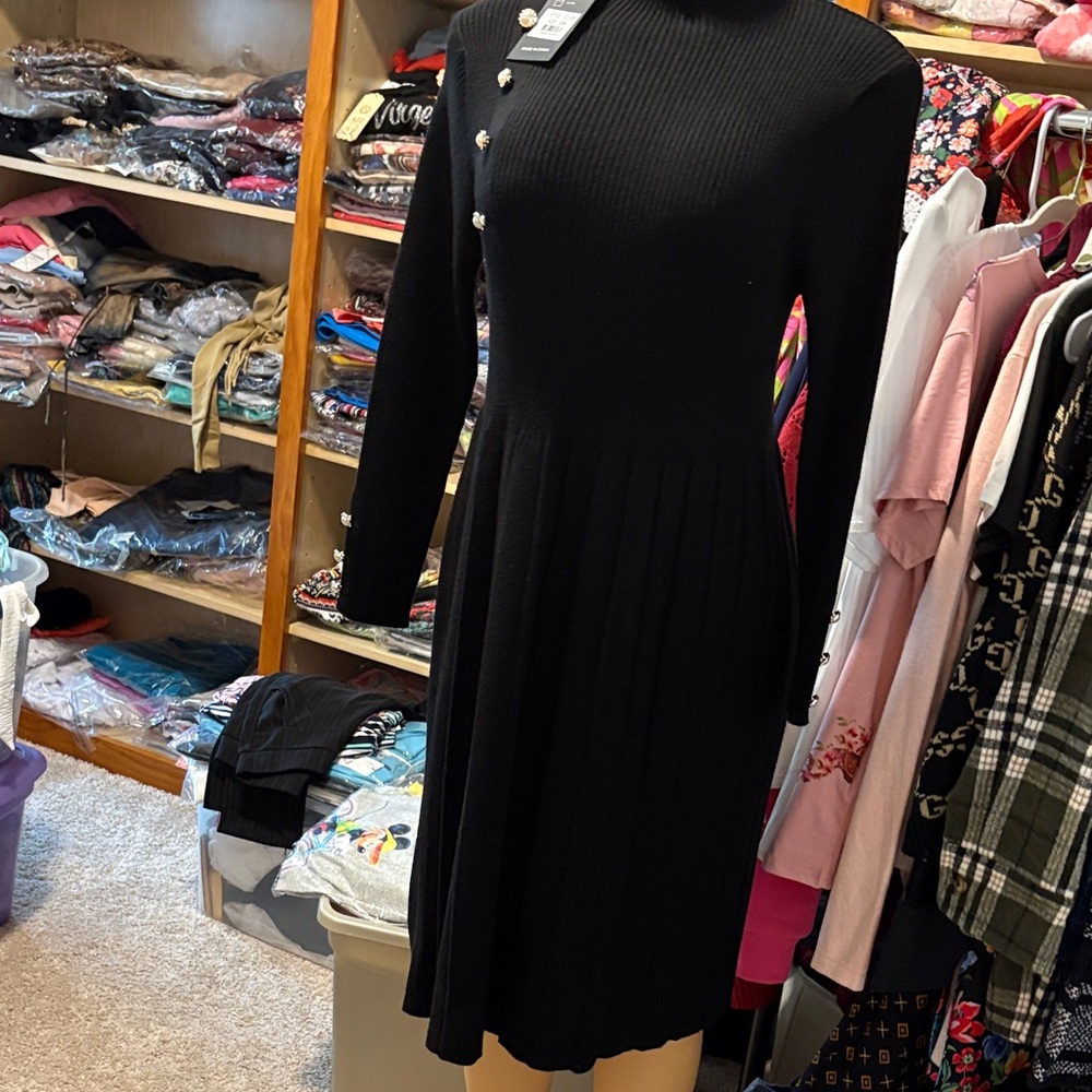 Black Long-Sleeve Knit Midi Dress